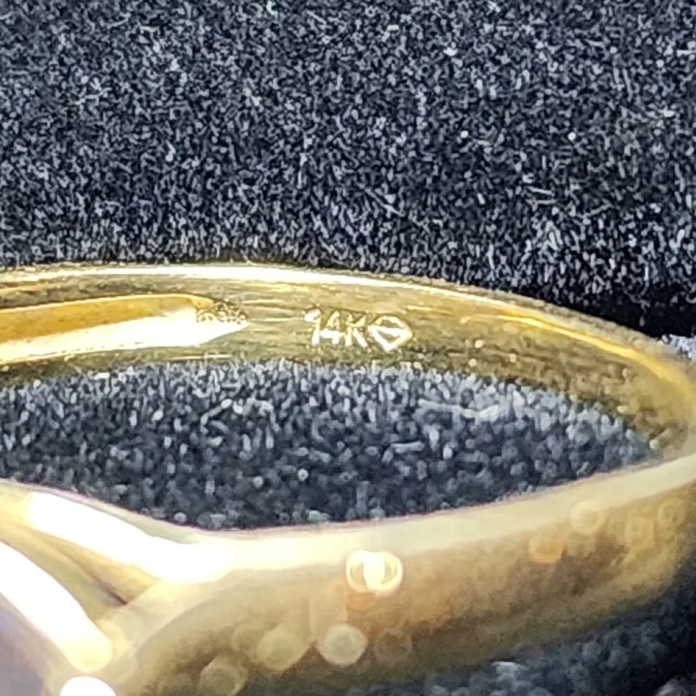 Kay Jewelers 14k Gold Rainbow Topaz & Diamond Ring - Picture 8 of 8